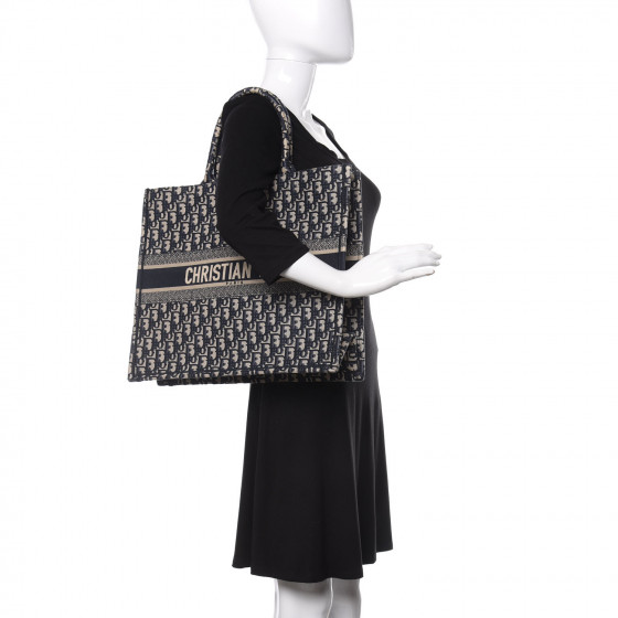CHRISTIAN DIOR Oblique Book Tote Blue Multicolor 706457