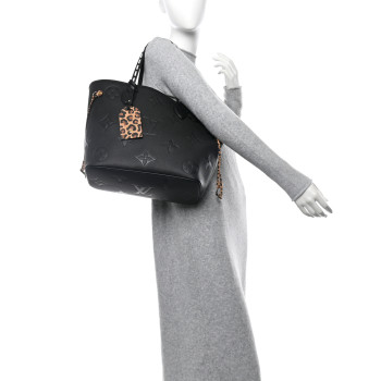 LOUIS VUITTON Empreinte Monogram Giant Wild at Heart Neverfull MM Black