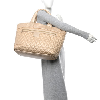 CHANEL Metallic Lambskin Quilted Large Coco Cocoon Tote Light Gold