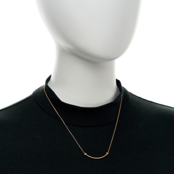 TIFFANY 18K Rose Gold Small T Smile Pendant Necklace