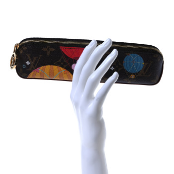 LOUIS VUITTON Monogram 2022 Christmas Animation Paris Vivienne Balloon Elizabeth Pencil Pouch