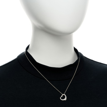 TIFFANY Sterling Silver 16mm Elsa Peretti Open Heart Pendant Necklace