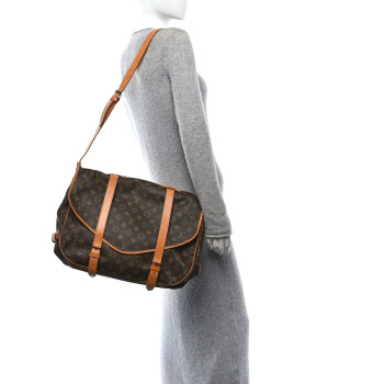LOUIS VUITTON Monogram Saumur 43