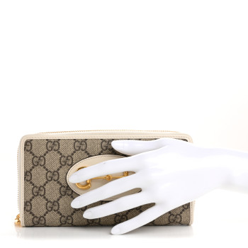 GUCCI GG Supreme Monogram Azalea Calfskin Horsebit 1955 Zip Around Wallet Beige Ebony Mystic White