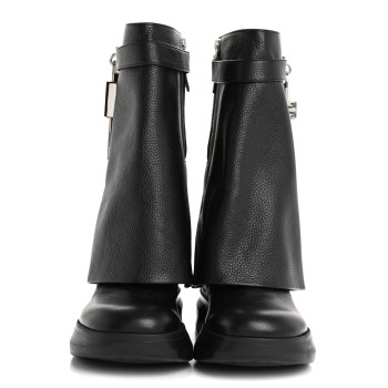 GIVENCHY Grained Calfskin Shark Lock Biker Ankle Boots 37 Black