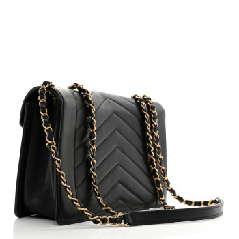 CHANEL Lambskin Reversed Chevron Quilted Flap Black