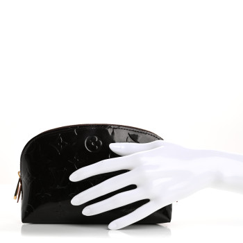 LOUIS VUITTON Vernis Cosmetic Pouch Amarante
