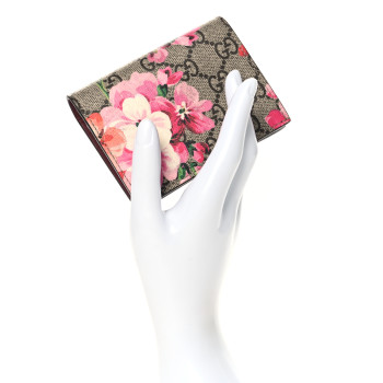 GUCCI GG Supreme Monogram Blooms Card Case Beige Multicolor Dry Rose