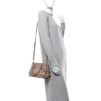 PRADA Nappa Gaufre Small Tote Cipria