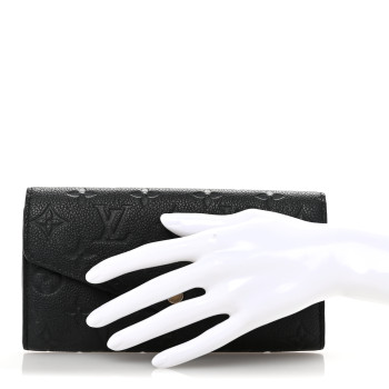 LOUIS VUITTON Empreinte Sarah Wallet NM Black