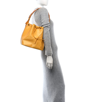LOUIS VUITTON Epi Petit Noe Tassil