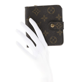 LOUIS VUITTON Monogram Compact Zippe Zipped Wallet