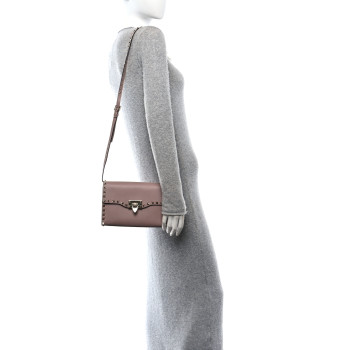 VALENTINO GARAVANI Vitello Medium Rockstud Flip Lock Crossbody Bag Poudre