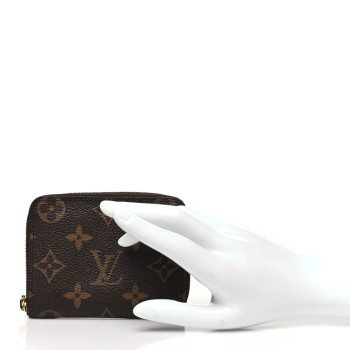 LOUIS VUITTON Monogram Zippy Coin Purse