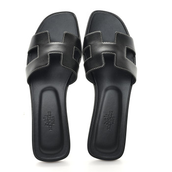 HERMES Box Calfskin Oran Sandals 38 Black
