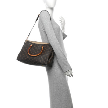 LOUIS VUITTON Monogram Pallas BB Dune