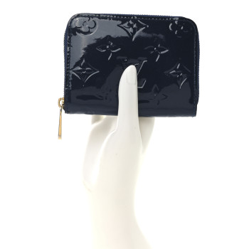 LOUIS VUITTON Vernis Zippy Coin Purse Grand Blue