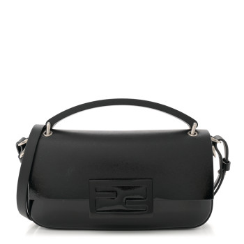 FENDI Vitello Liberty Sfumato Phone Baguette Black