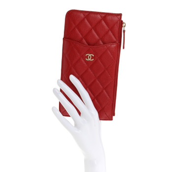 CHANEL Caviar Quilted Classic Flat Wallet Pouch Red