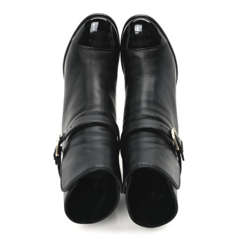 CHANEL Calfskin Patent Cap Toe Interlocking CC Ankle Boots 39 Black