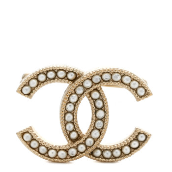 CHANEL Pearl CC Mini Brooch  Gold