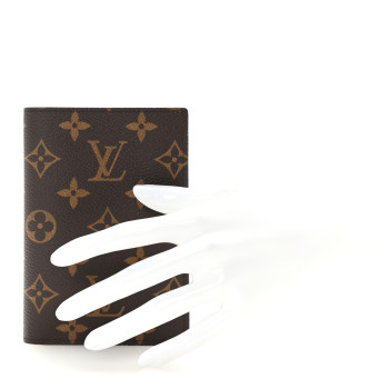LOUIS VUITTON Monogram Passport Cover