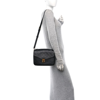 LOUIS VUITTON Empreinte Pochette Metis Black