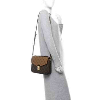 LOUIS VUITTON Reverse Monogram Pochette Metis