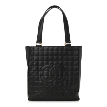CHANEL Lambskin Quilted Chocolate Bar Tote Black