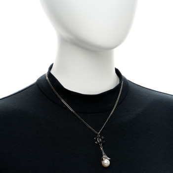 CHANEL Ruthenium Enamel Pearl Eiffel Tower CC Drop Necklace Black White
