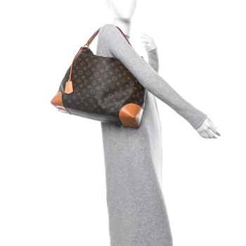 LOUIS VUITTON Monogram Berri MM