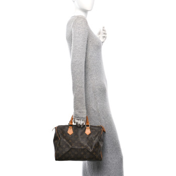 LOUIS VUITTON Monogram Speedy 30