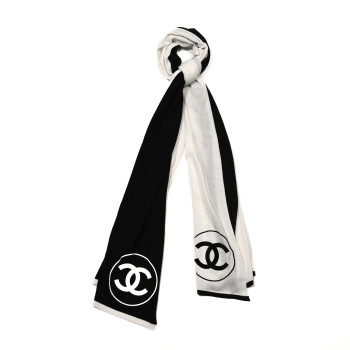 CHANEL Wool CC Scarf Black White