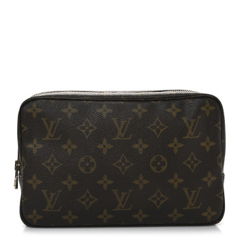 LOUIS VUITTON Monogram Trousse Toilette 23
