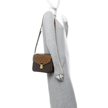 LOUIS VUITTON Reverse Monogram Pochette Metis