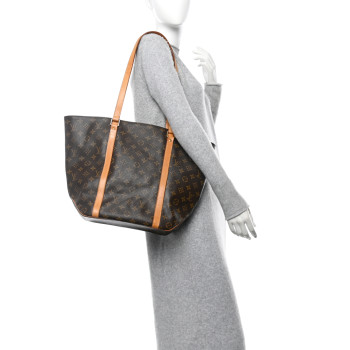 LOUIS VUITTON Monogram Sac Shopping Tote
