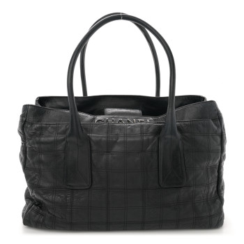 CHANEL Lambskin Square Stitched Lax Large Tote Black