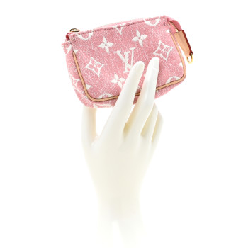 LOUIS VUITTON Denim Jacquard Monogram Micro Pochette Accessories Rose