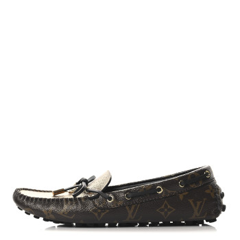 LOUIS VUITTON Patent Reverse Monogram Gloria Loafers 39