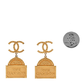 CHANEL Metal CC Rue Cambon Drop Earrings Gold