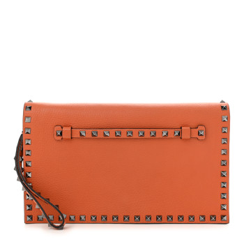 VALENTINO GARAVANI Pebbled Calfskin Rockstud Wristlet Clutch Orange