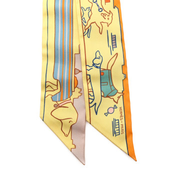 HERMES Silk Les Chiens Parisiens Twilly Jaune Orange Vert