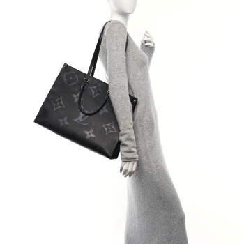 LOUIS VUITTON Empreinte Monogram Giant Onthego GM Black