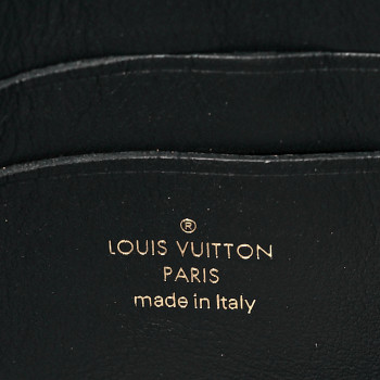 LOUIS VUITTON Calfskin Bubblegram Wallet On Strap Black