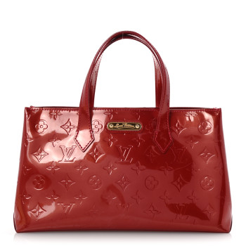 LOUIS VUITTON Vernis Wilshire PM Pomme D'Amour LOUIS VUITTON Vernis Wilshire PM Pomme D'Amour