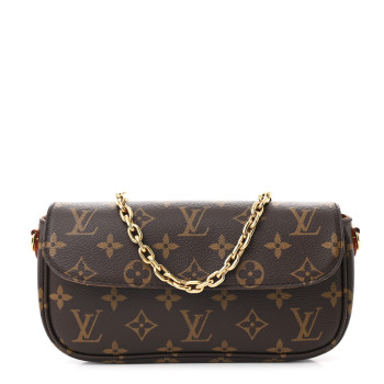 LOUIS VUITTON Monogram Ivy Wallet On Chain