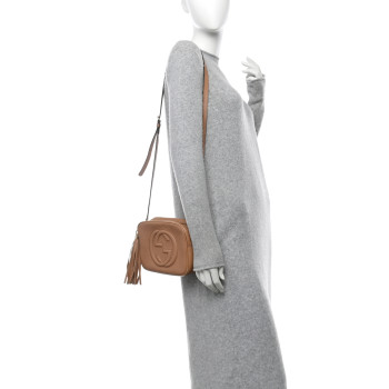 GUCCI Pebbled Calfskin Small Soho Disco Bag Camelia