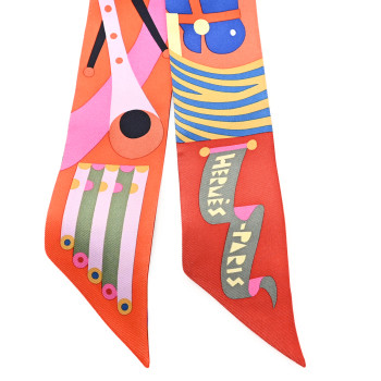 HERMES Silk Parade En Fanfare Twilly Bois de Rose Brun Miel