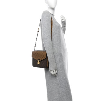 LOUIS VUITTON Reverse Monogram Pochette Metis