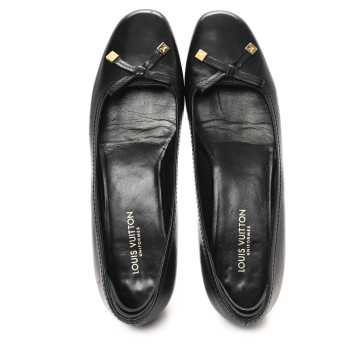 LOUIS VUITTON Calfskin Uniformes Ballet Flats 38.5 Black